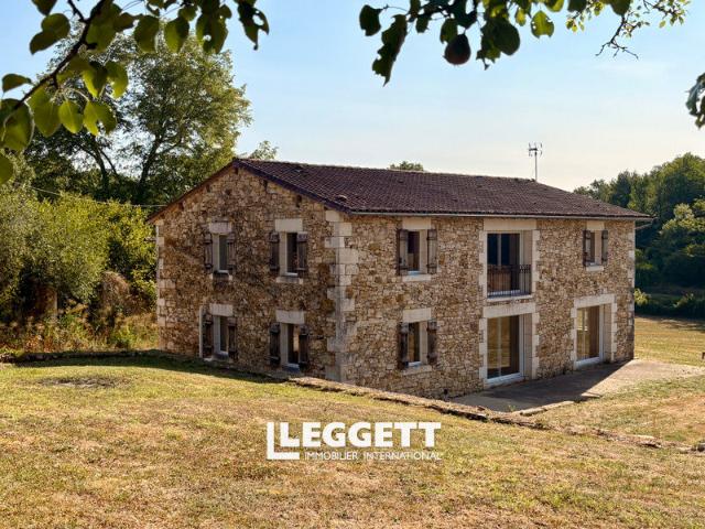 Maison vente à Nontron, Saint-front-la-rivière