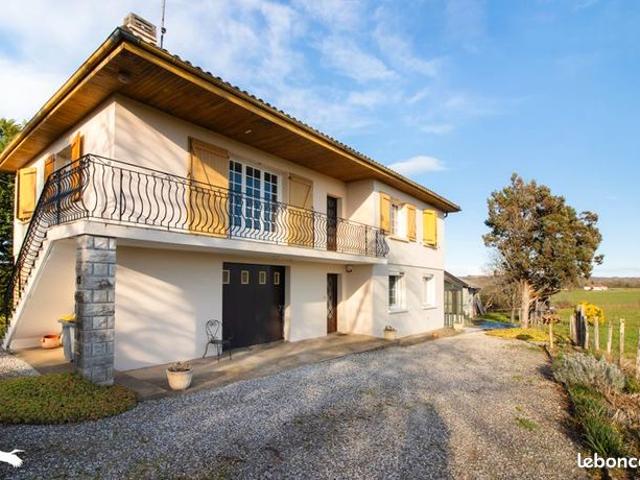 Maison vente à Oloron-Sainte-Marie, Saint-dos