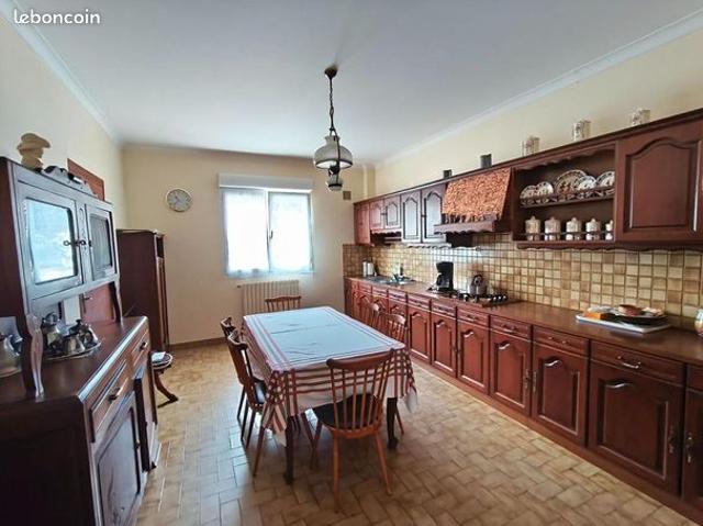 Maison vente à Châteaulin, Bretagne