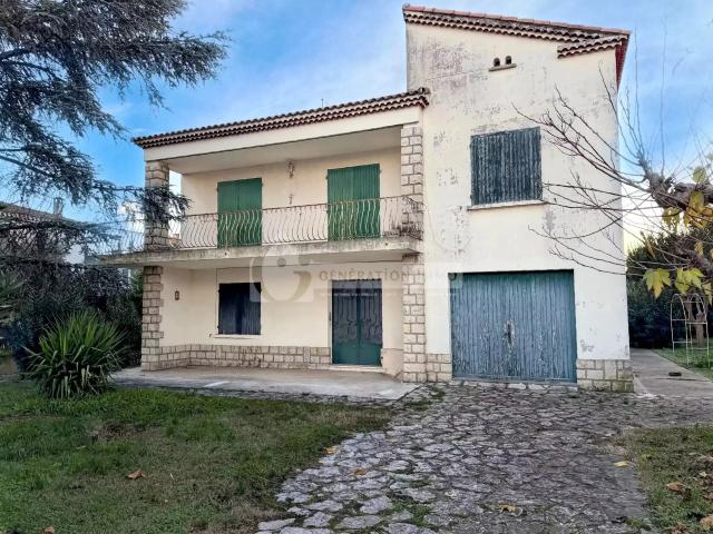 Maison vente à Arles