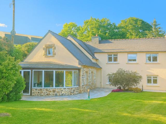 Maison vente à Callac, Côtes-d'Armor