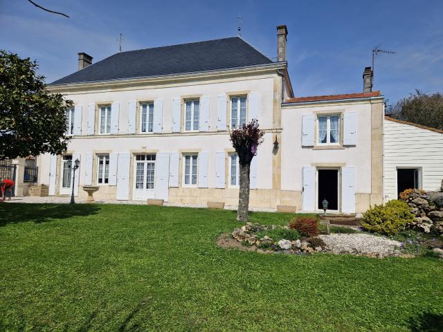 Maison vente à Rochefort, Breuil-la-réorte