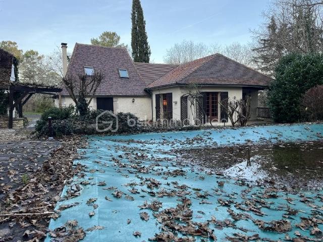 Maison vente à France métropolitaine, La Douze