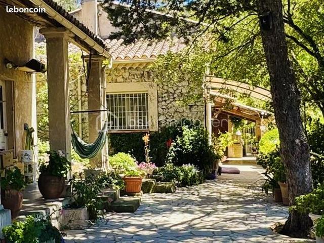 Maison vente à Marseille, La Destrousse