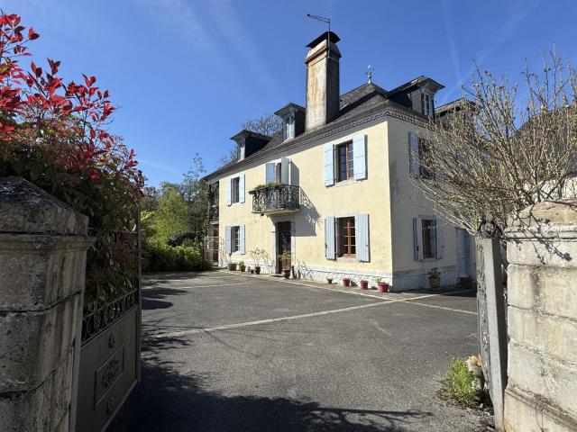 Maison vente à Oloron-Sainte-Marie, Navarrenx