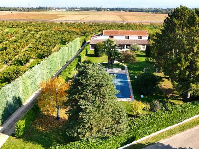 Maison vente à France métropolitaine, Châteauneuf-sur-isère