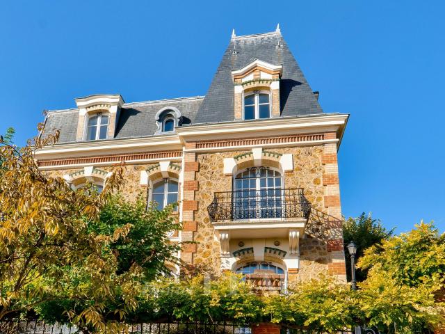 Maison vente à Nanterre, Saint-cloud