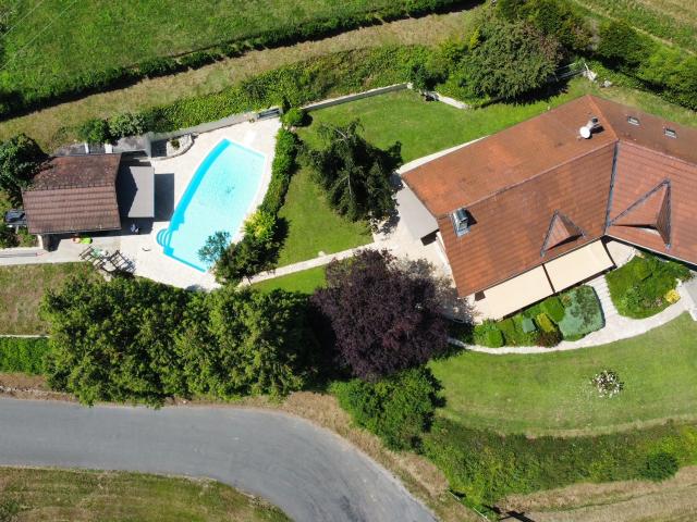 Maison vente à Belley, Nattages