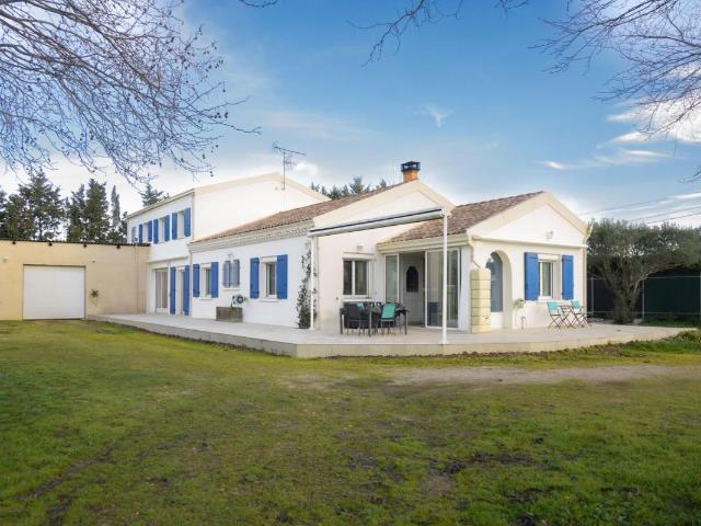 Maison vente à Nîmes, Le Cailar