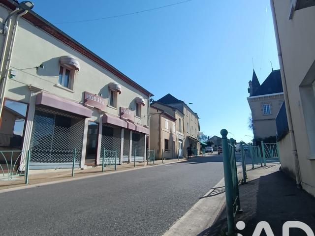 Maison vente à Rochechouart, Oradour-sur-vayres