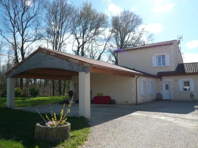 Maison vente à Ars, Chez Boursac