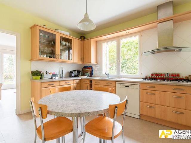 Maison vente à Saint-Germain-en-Laye, Le Mesnil-le-roi