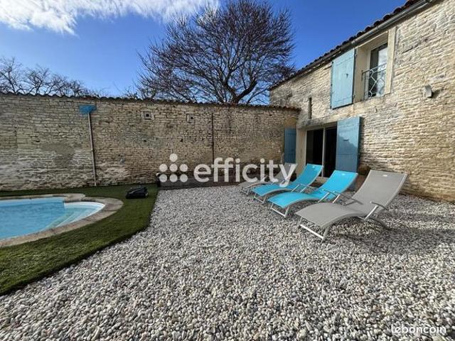 Maison vente à Saint-Jean-de-Liversay, Charente-Maritime