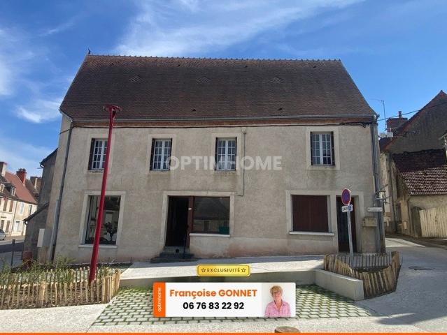 Maison vente à Saint-Amand-Montrond, Le Châtelet