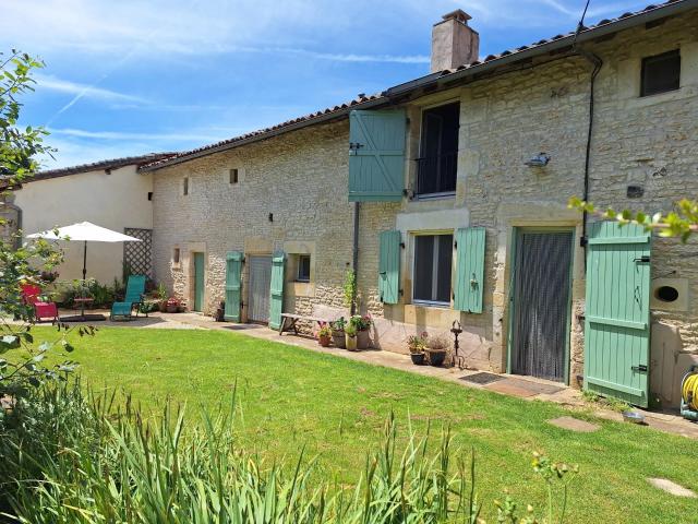 Maison vente à Montmorillon, Blanzay