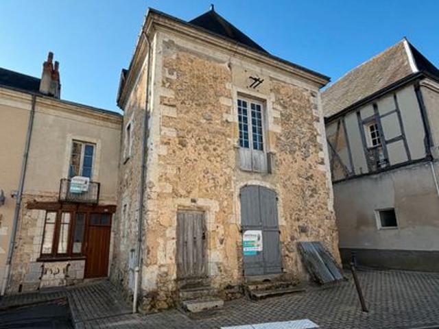Maison vente à Saumur, Cheviré-le-rouge