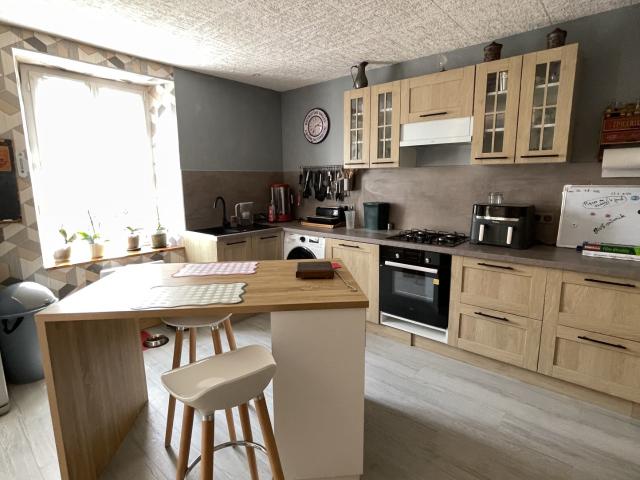 Maison vente à Niort, Sauzé-vaussais