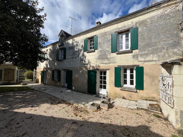 Maison vente à Bron, Le Coudray-Macouard