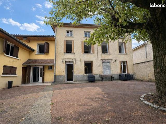 Maison vente à Villefranche-sur-Saône, Rhône