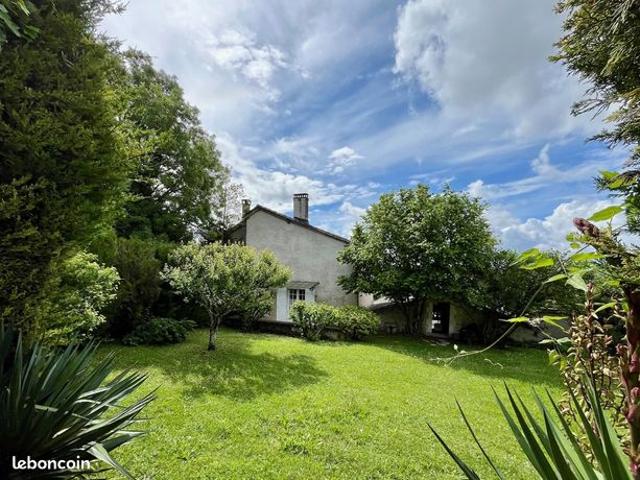 Maison vente à Périgueux, Ribérac
