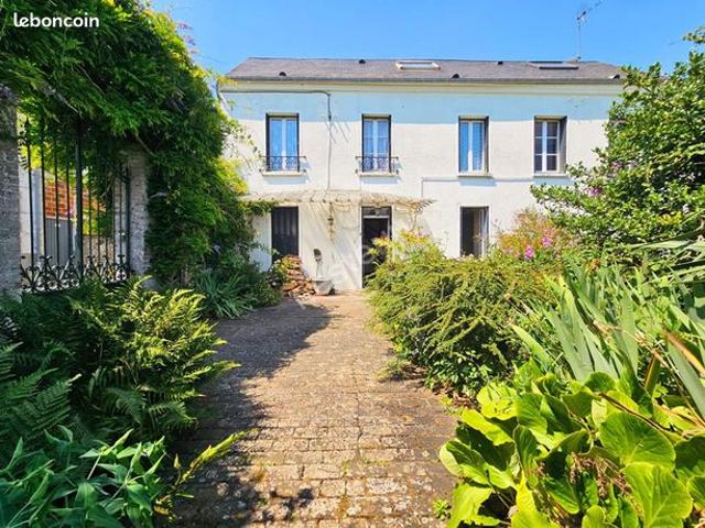 Maison vente à Pontoise, Bréançon