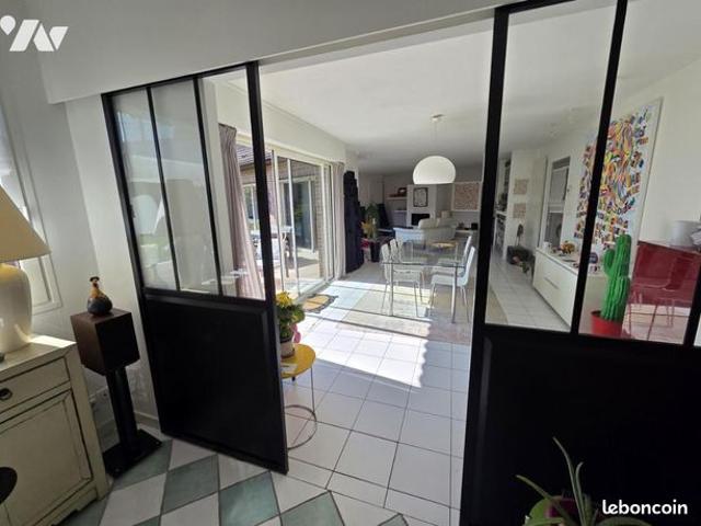 Maison vente à Lille, Bourghelles