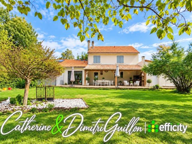 Maison vente à La Chapelle-Montreuil, Boivre-la-Vallée