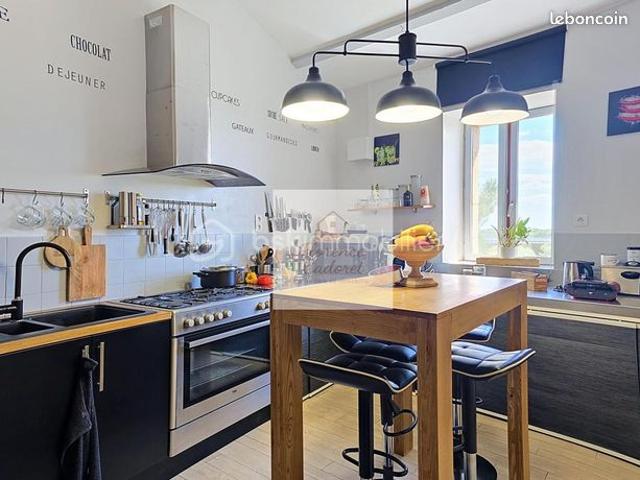 Maison vente à Nîmes, Pougnadoresse