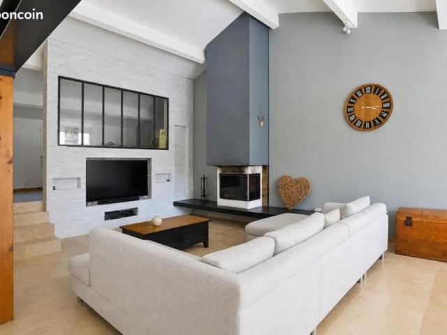 Maison vente à Nîmes, Redessan