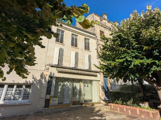 Maison vente à Jarnac, Charente