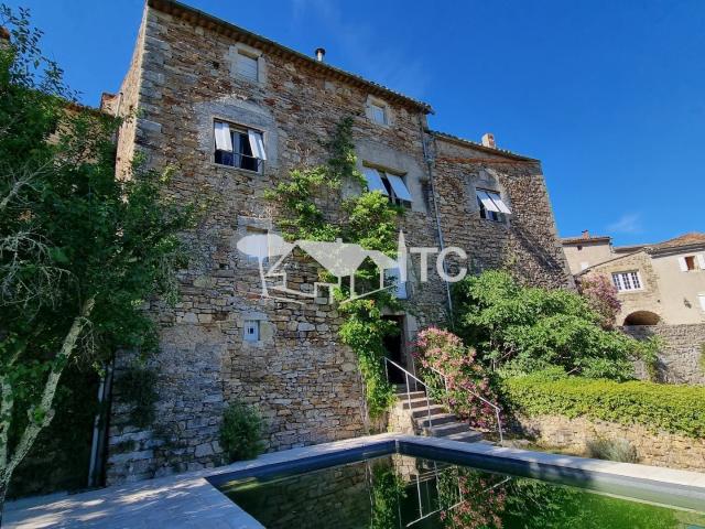 Maison vente à Largentière, Banne