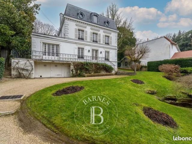 Maison vente à Versailles, La Celle-saint-cloud