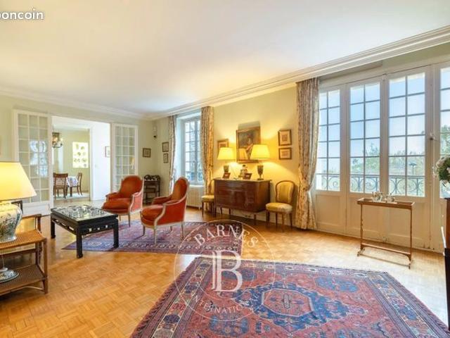 Maison vente à Versailles, La Celle-saint-cloud