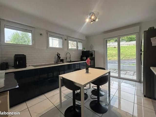 Maison vente à Charleville-Mézières, Nouzonville