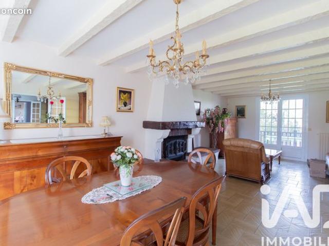 Maison vente à Fontainebleau, La Genevraye