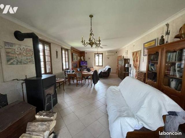 Maison vente à Dijon, Saint-léger-triey