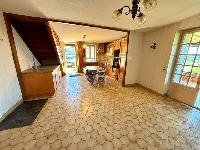 Maison vente à Roanne, Saint-martin-d'estréaux