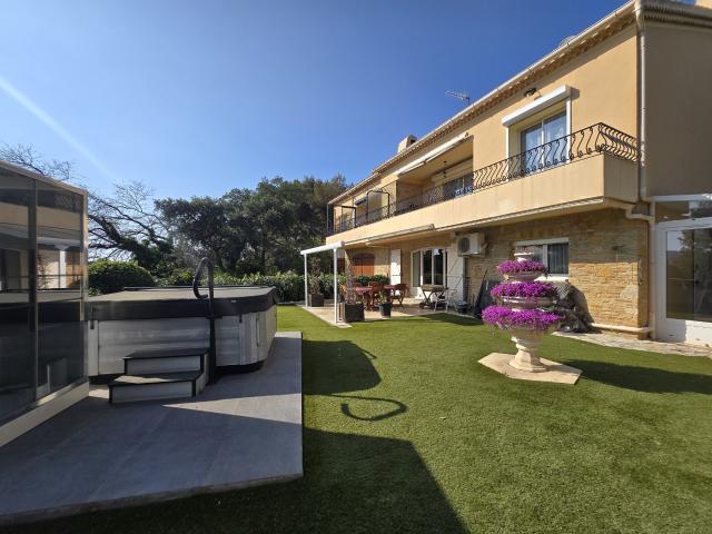 Maison vente à Arrondissement de Toulon, La Seyne-sur-mer