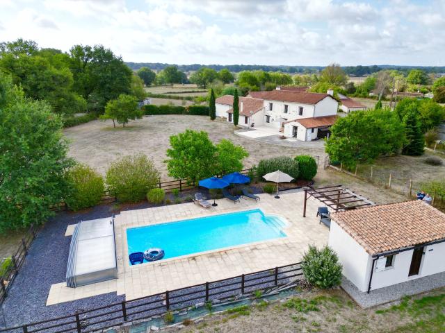 Maison vente à Mézières-sur-Issoire, Gajoubert