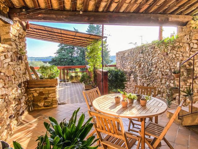 Maison vente à Nîmes, Cavillargues