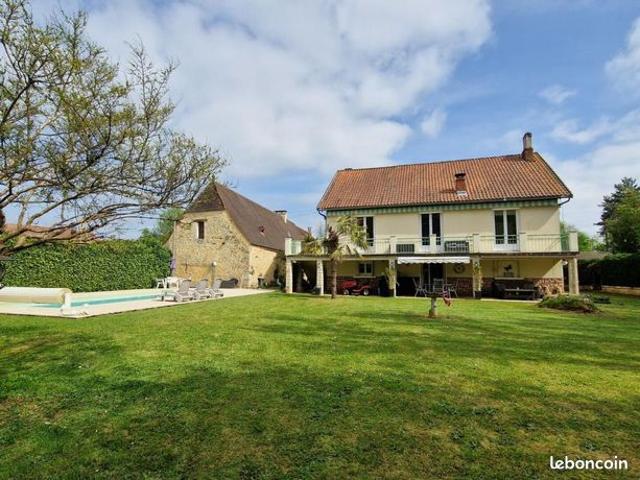 Maison vente à Sarlat-la-Canéda, Le Bugue