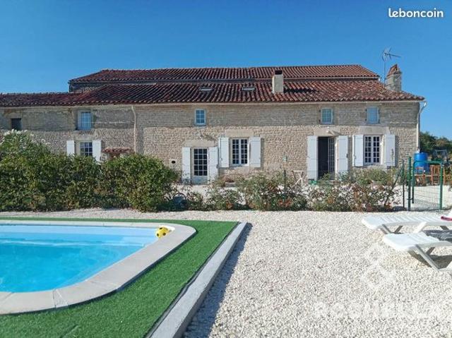 Maison vente à Saint-Jean-d'Angély, Vergné