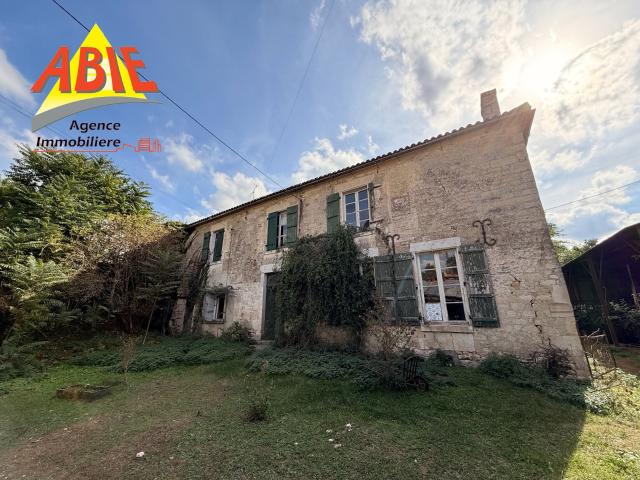 Maison vente à Le Gros Noyer, Fontenay-le-Comte