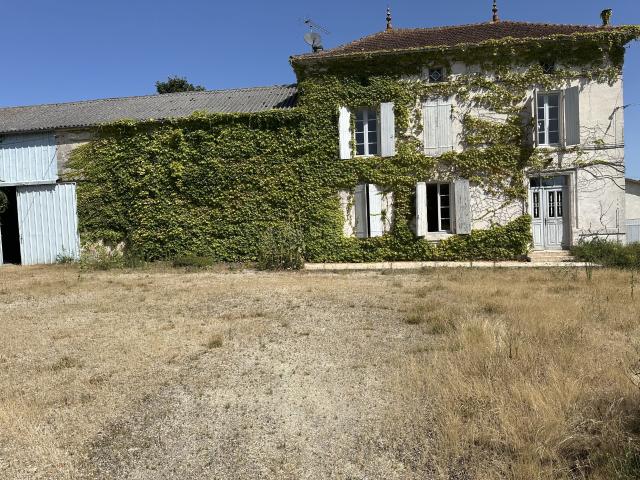 Maison vente à Cognac, Lignières-sonneville