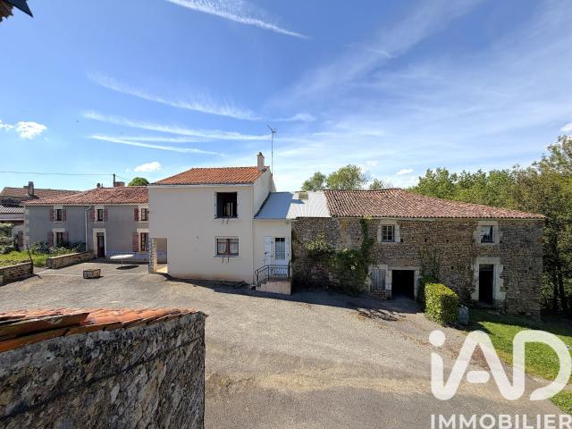 Maison vente à Fontenay-le-Comte, L'hermenault