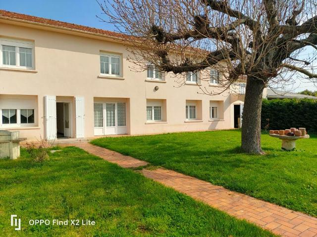 Maison vente à Saint-Jean-d'Angély, Puyrolland