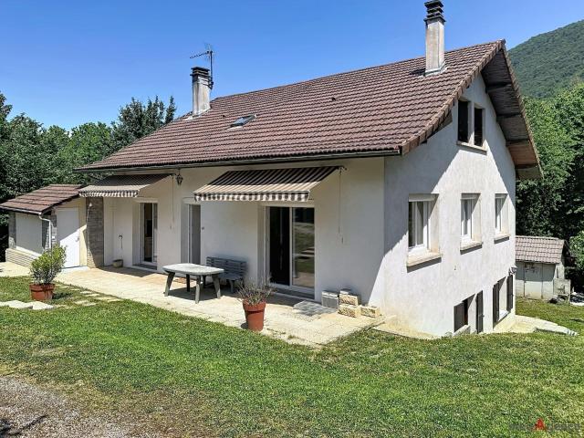 Maison vente à Grenoble, Vif