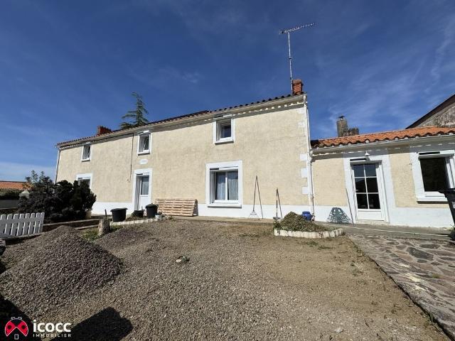 Maison vente à Fontenay-le-Comte, Les Magnils-reigniers