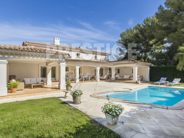 Maison vente à Arrondissement de Toulon, Sanary-sur-mer