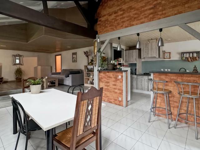 Maison vente à Hinx